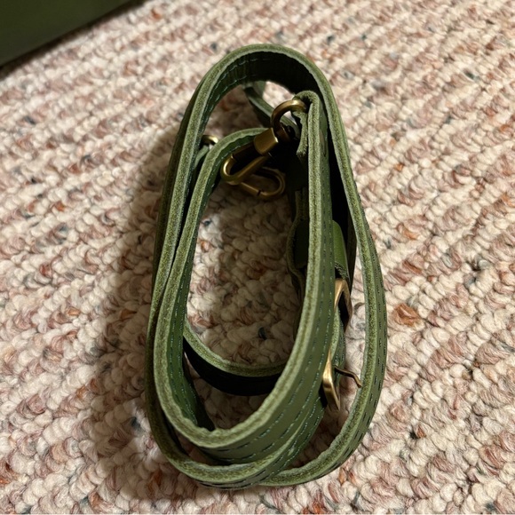 Portland Leather Goods Large Pine Eclipse Crossbody Bag - Picture 6 of 11